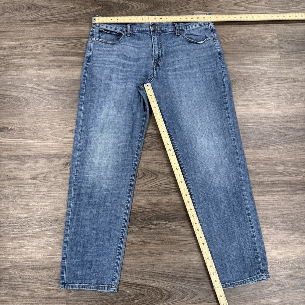 Lucky Brand 221 Straight Fit Jeans Size 38x31(tag32)Medium Wash Denim Distressed - Picture 5 of 9